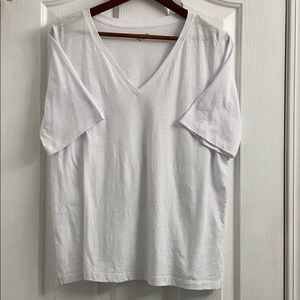 Size small Eileen Fisher white tee